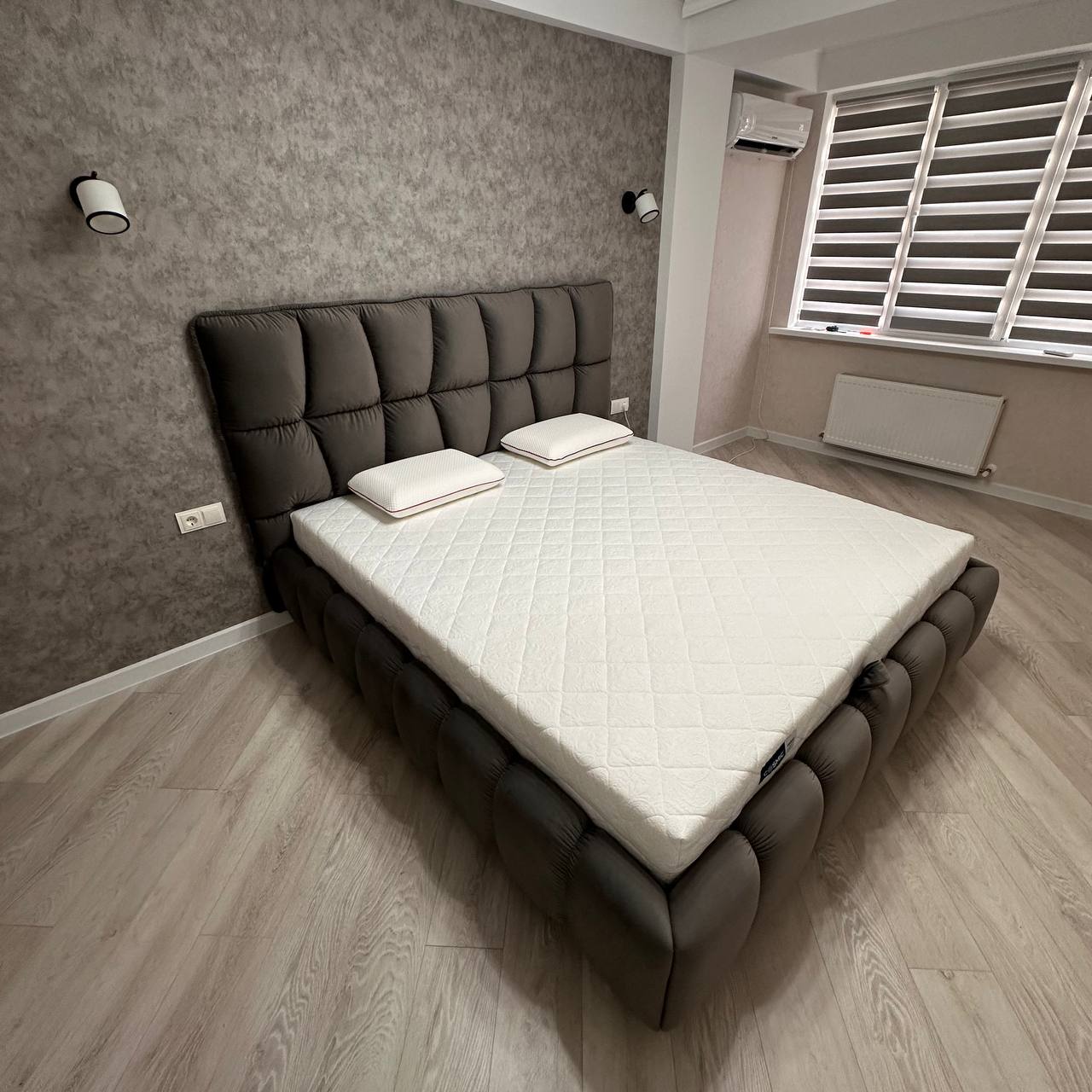 Pat Ferrero - Bedding