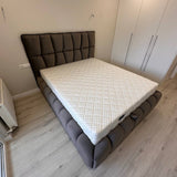 Pat Ferrero - Bedding