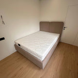 Pat Lorenzo - Bedding