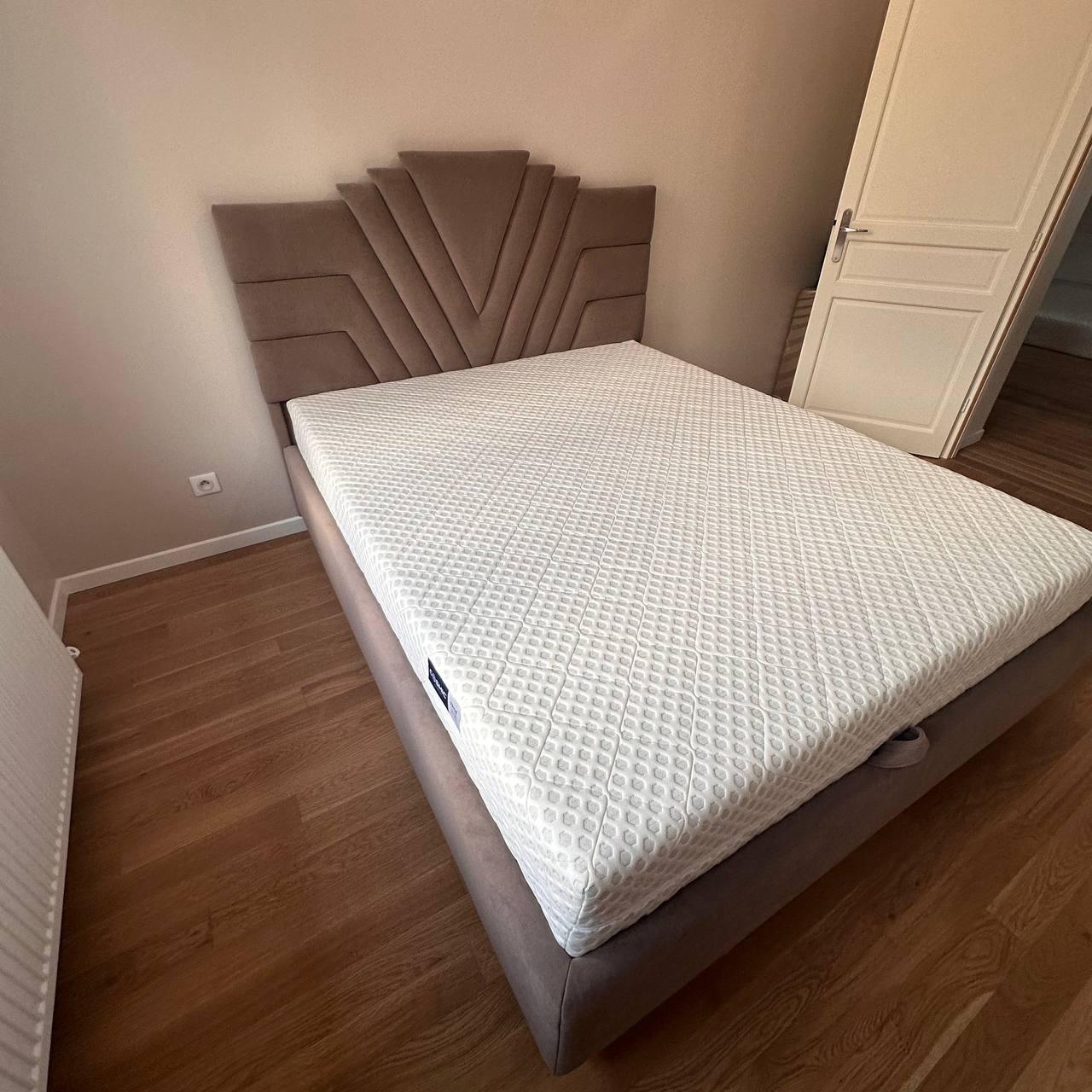 Pat Madison - Bedding